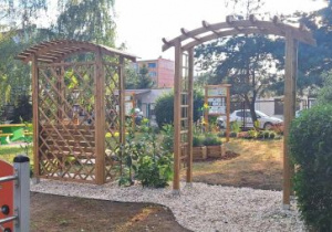 Altana wejściowa z pergolami.